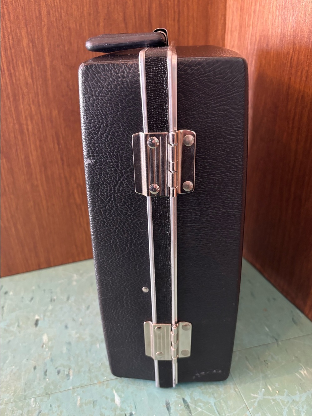 Vintage travelling bar suitcase bar tools 1960’s madmen - Picture 4 of 12